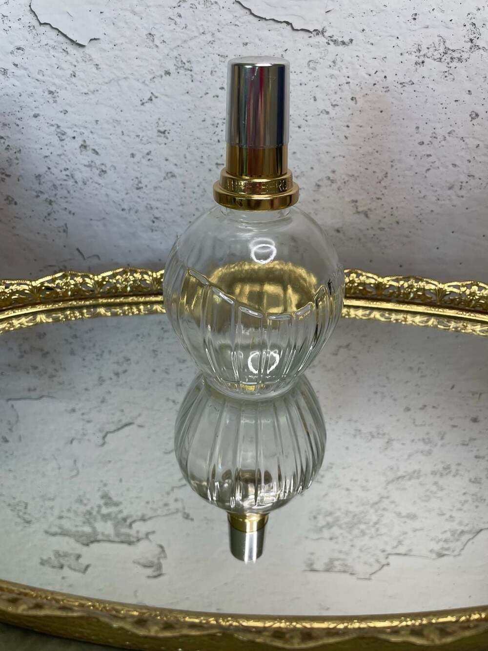 Lampe Berger Paris Glass Fragrance Lamp Clear Ribbed Gold Tone bottle only